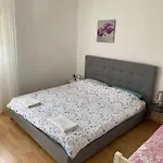 House Ana Apartment