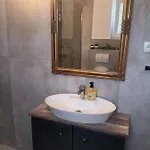 House Ana Apartment *