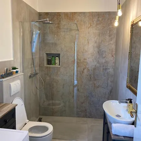 Appartamento House Ana