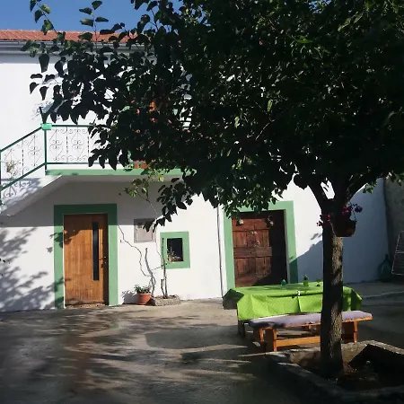 House Ana Apartamento *