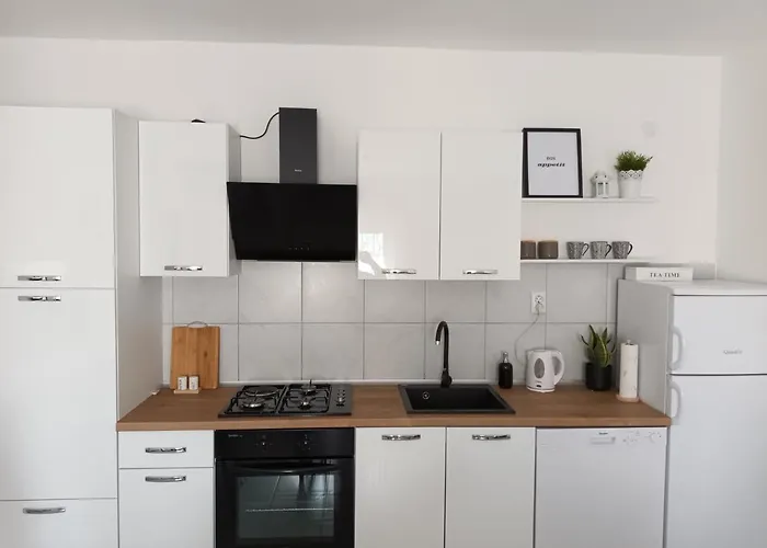 Apartament House Ana *