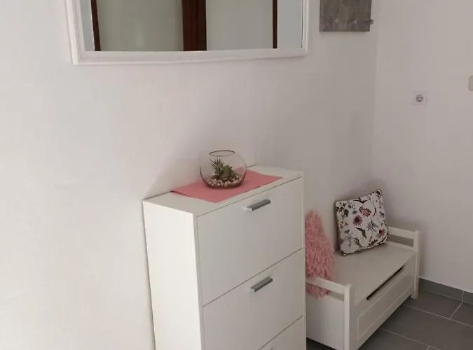 Apartament House Ana